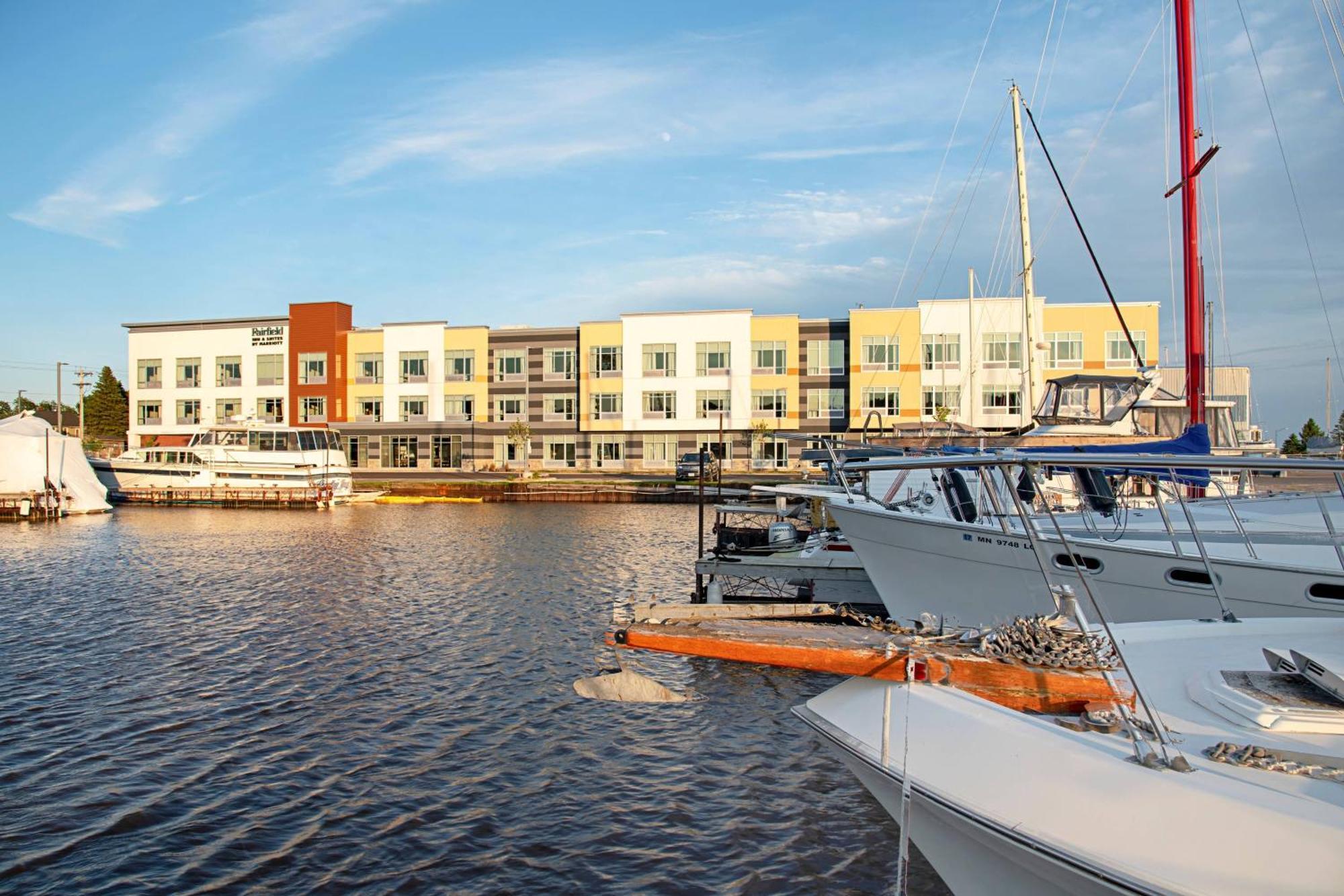 Fairfield Inn & Suites By Marriott Duluth Waterfront Extérieur photo