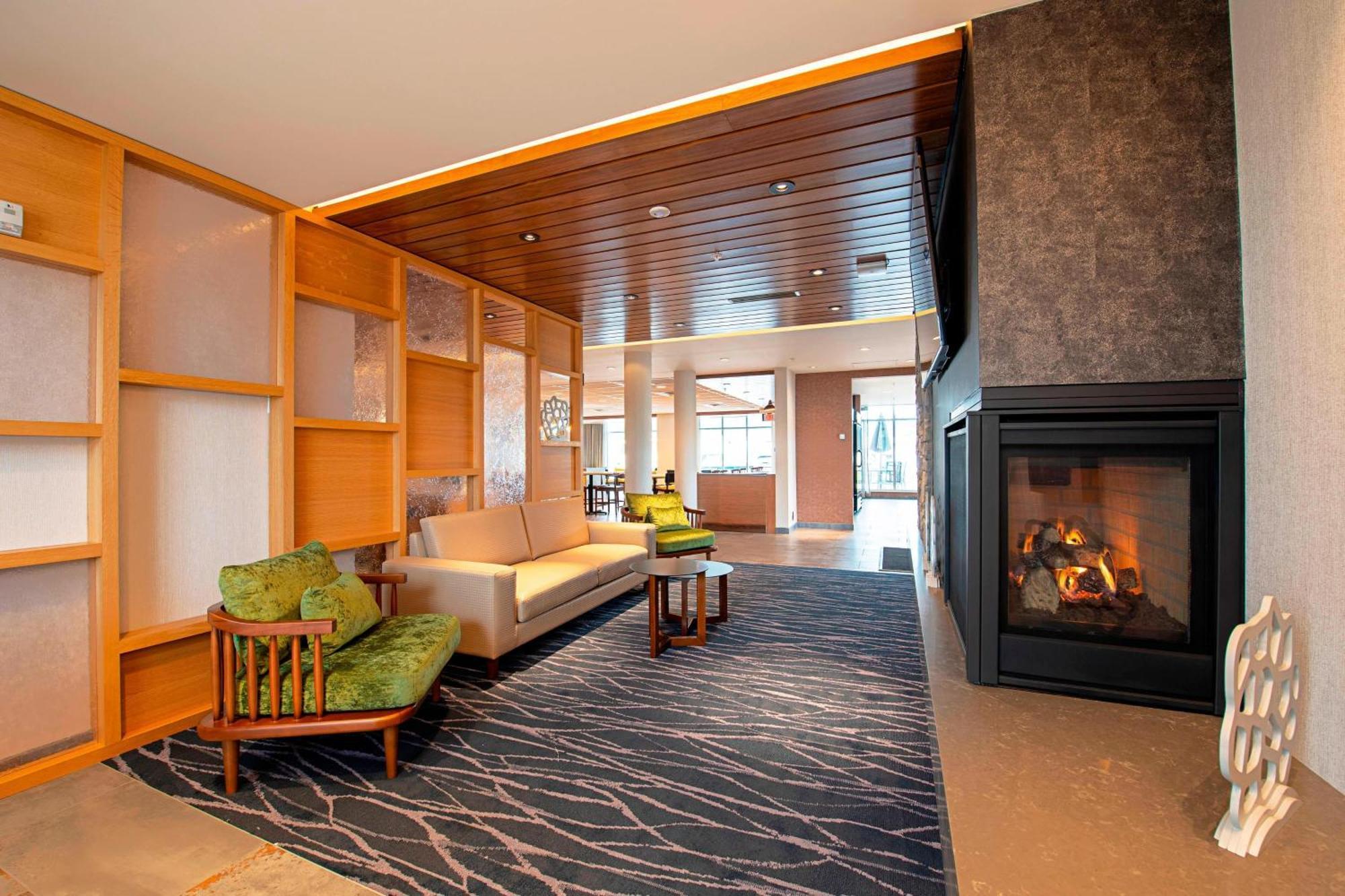 Fairfield Inn & Suites By Marriott Duluth Waterfront Extérieur photo