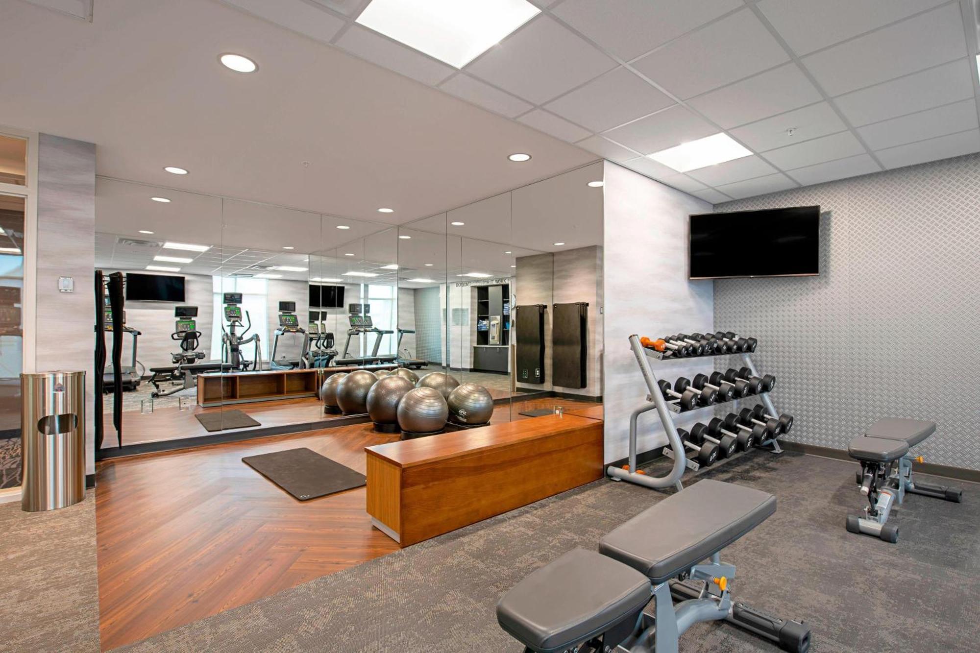 Fairfield Inn & Suites By Marriott Duluth Waterfront Extérieur photo